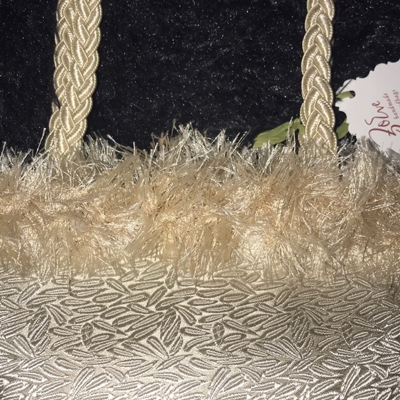 Silk brocade Bridal handbag w/ eyelash trim - Picture 3 of 5